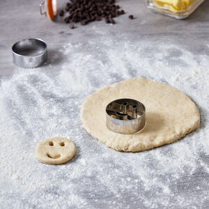 Zenker Smiley Face Cookie Cutters