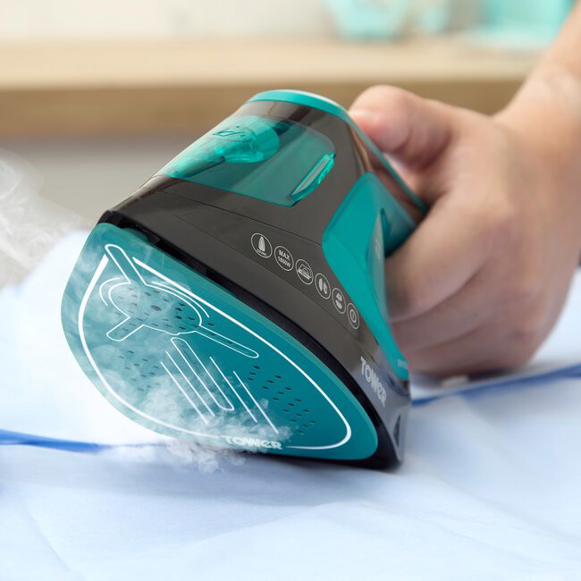 Tower 2 in 1 Hand 1800W Garment Steamer