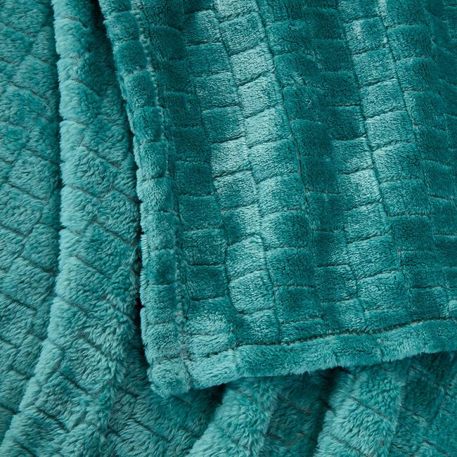 RUANE JACQUARD VELVET TEAL 150x200cm Throw 