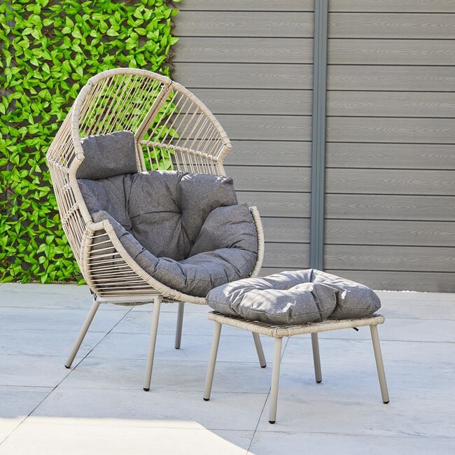 Aventino Luxury Rattan Lounging Chair With Stool