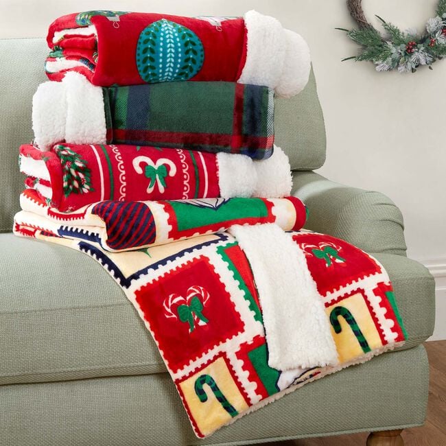 Ruane Festive Wrapping Sherpa Throw 127cm x 152cm