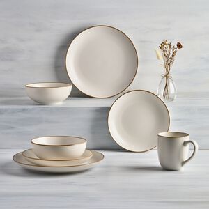 Wensley Calico 16 Piece Dinner Set
