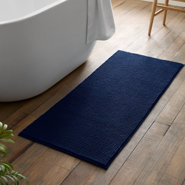 CATHERINE LANSFIELD EXTRA LONG BOBBLE BATH MAT NAVY