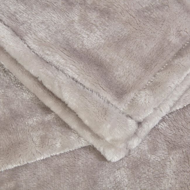 Ruane Plush Velvet Throw 150 x 200cm - Dove Grey