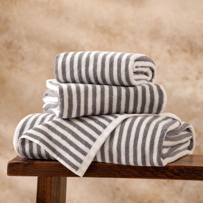 HEBDEN GREY Bath Towel