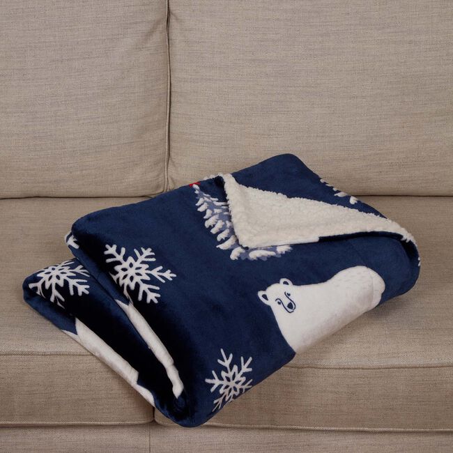 Ruane Arctic Bears Sherpa Throw 127cm x 152cm 