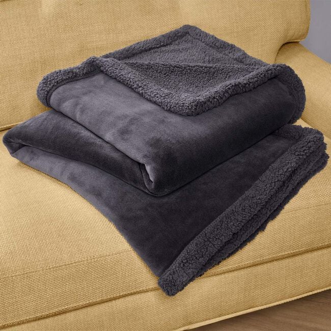 RUANE BORG CHARCOAL 150x200cm Throw