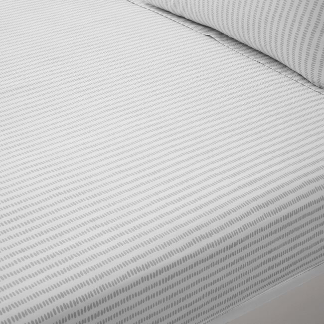 DUKE Super King Fitted Sheet