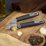 Prestige Garlic Press