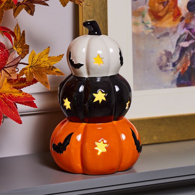 Light Up Pumpkin Stack