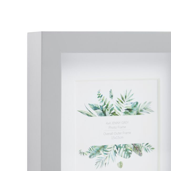 TRIPLE 4x6 JENNY GREY Photo Frame