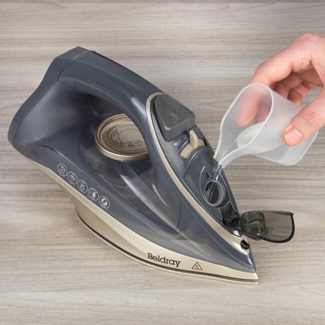 Beldray 2-in-1 2600W Cordless Steam Iron