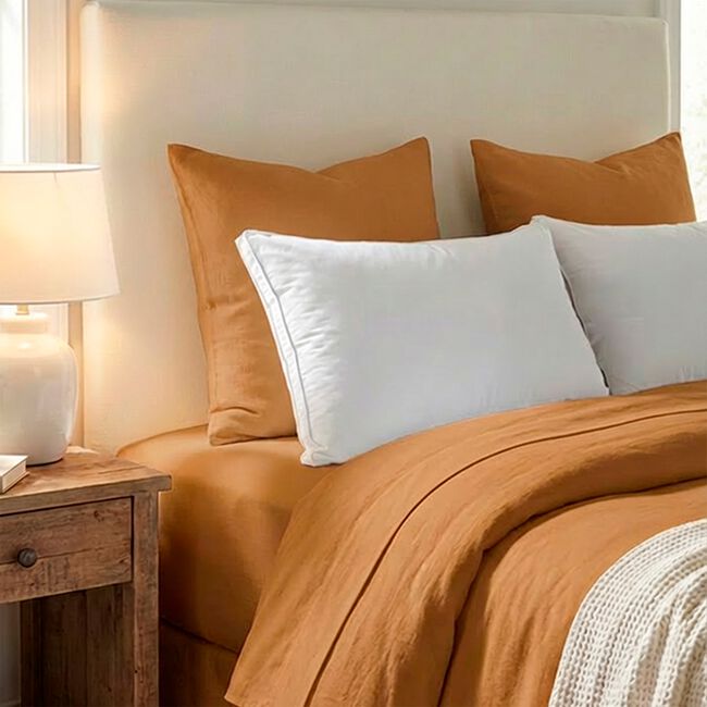 Silk Touch Medium Support Pillow