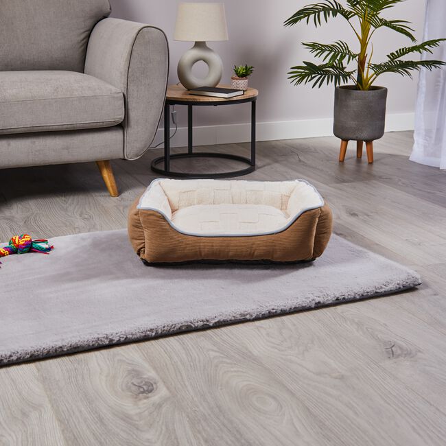 HOLLY Small Corduroy Luxury Pet Bed