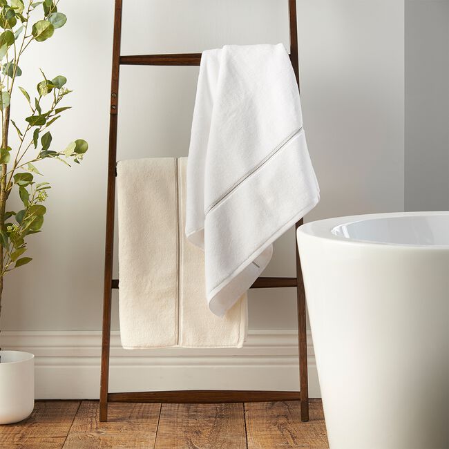BIANCA ZERO TWIST SATIN STITCH HAND WHITE Bath Towel 