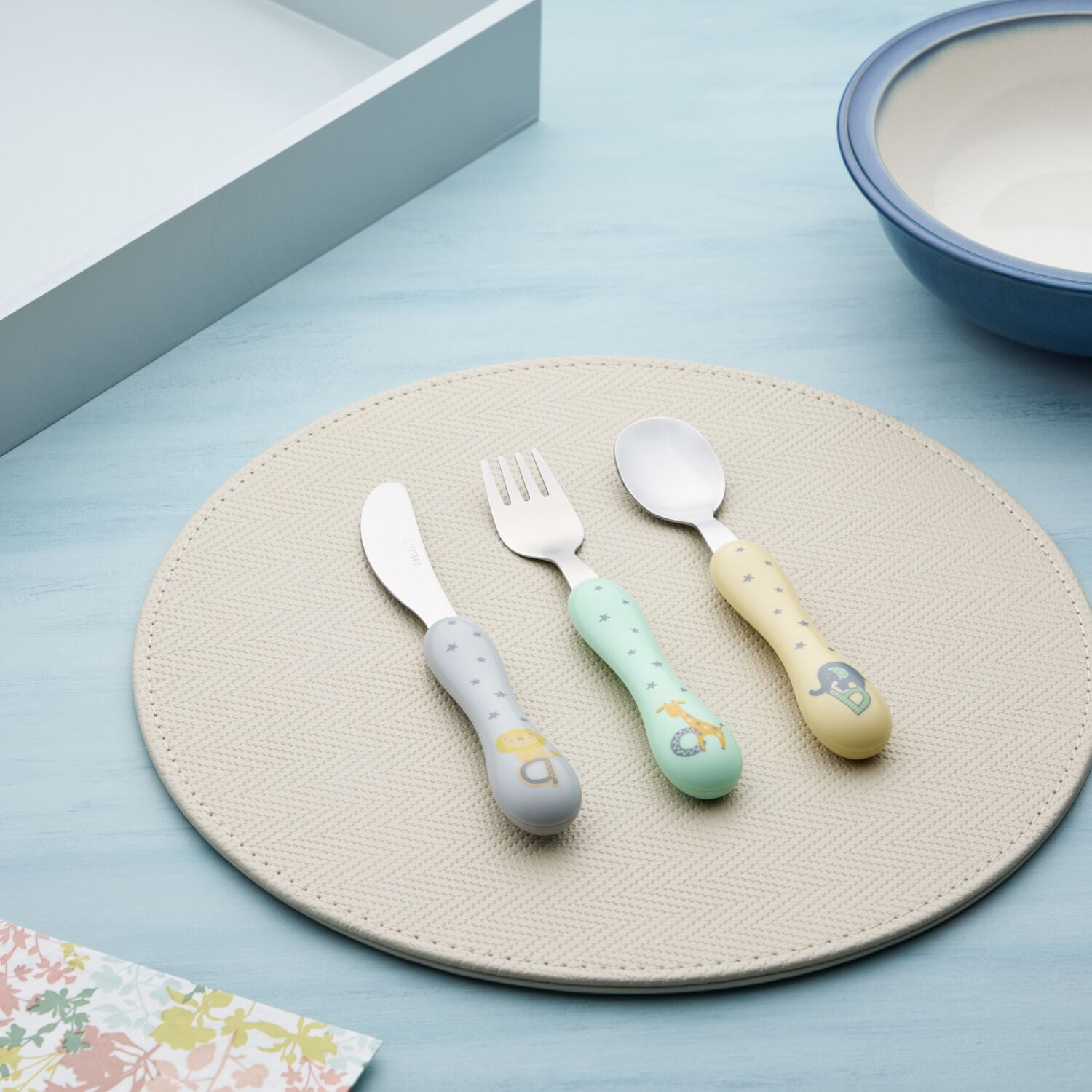 Viners Farmyard Set Di 3 Posate Per Bambini Con Manici A Tema Animali Della Fattoria - Coltello, Forchetta E Cucchiaio In Acciaio Inox - 4