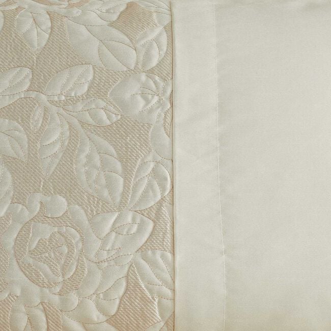 Quilted Rose Cream Pillowshams 50cm x 75cm