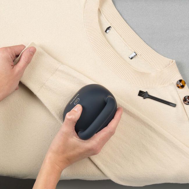 Beldray Easy Empty Electric Lint Remover