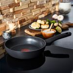 Tefal Titanium Ultimate 20cm Frying Pan