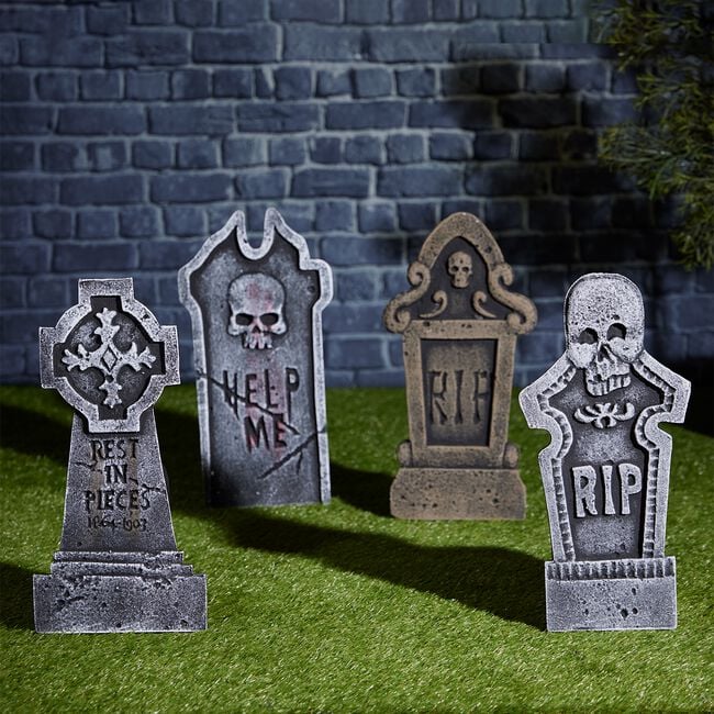 Set Of 4 Assorted Tombstones 