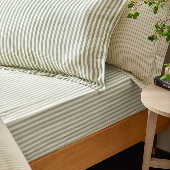 HEBDEN King Fitted Sheet Forest