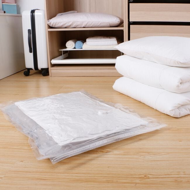 Travel Vacuum Storage Bag With Pump - 2 Pack