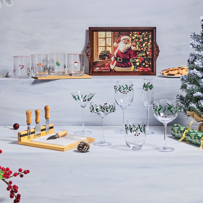 The Jolly Sleigh Holly Leaves Berries Tumbler