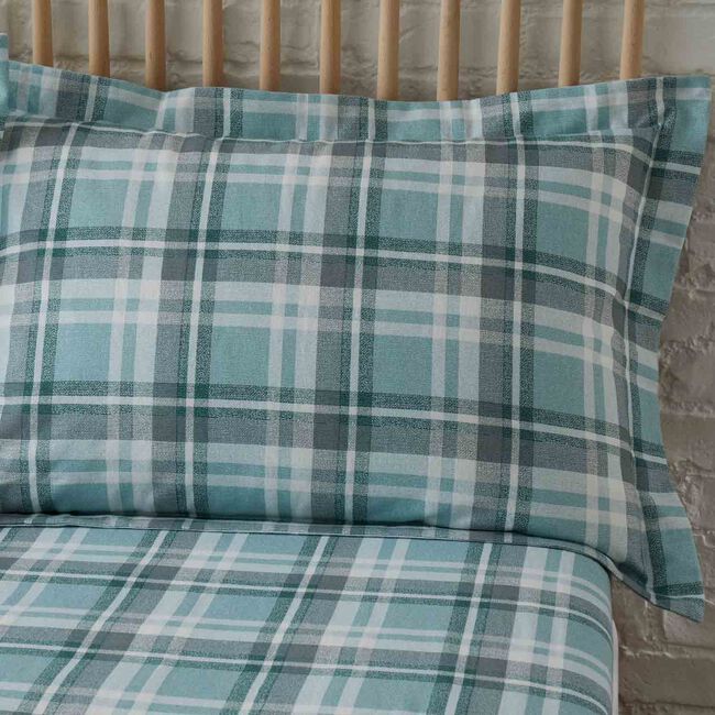 Brushed Cotton Plaid Polar Bears Oxford Pillowcase