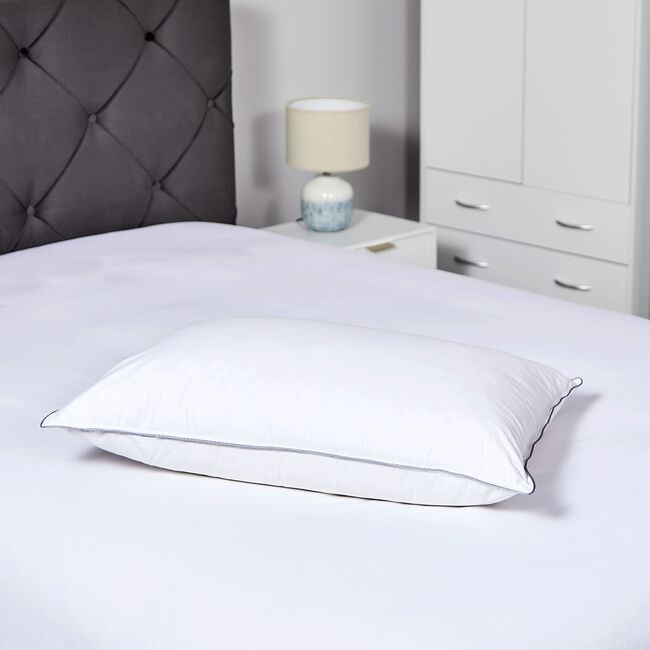 Bailey & Cole Soft Support Duck Down Pillow