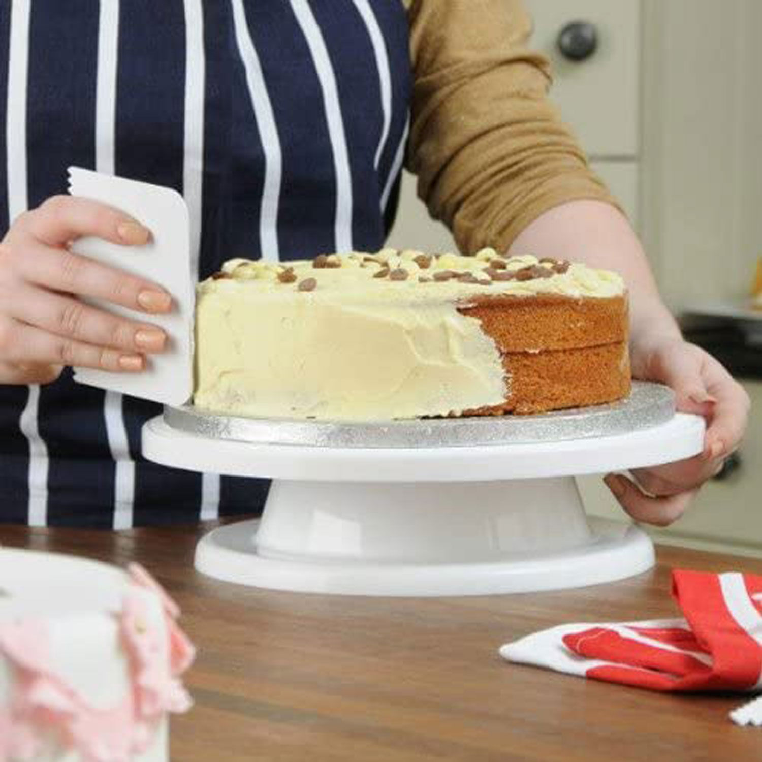Turntable cake stand 2025