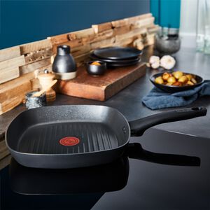 Tefal Titanium Ultimate 26cm Square Griddle Pan