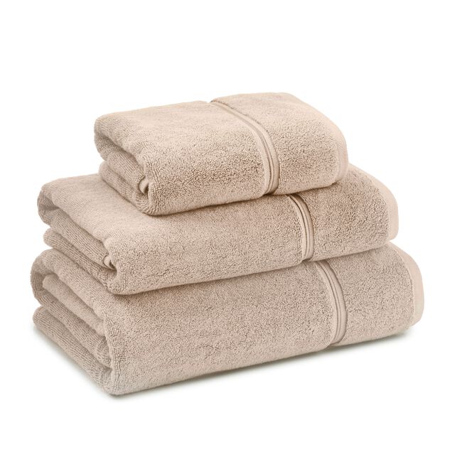 HOTEL LUXURY COMBED 750GSM LATTE 50x90 Hand Towel