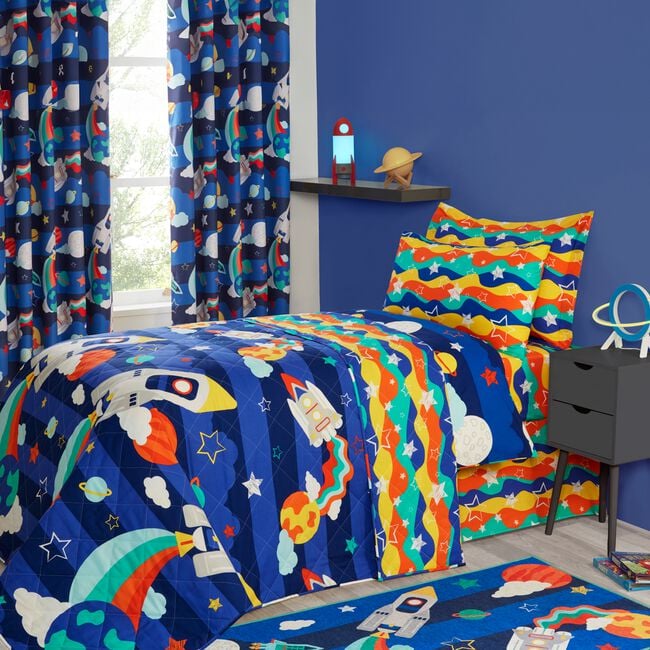 Groovy Space Bedspread 200cm x 220cm - Multi