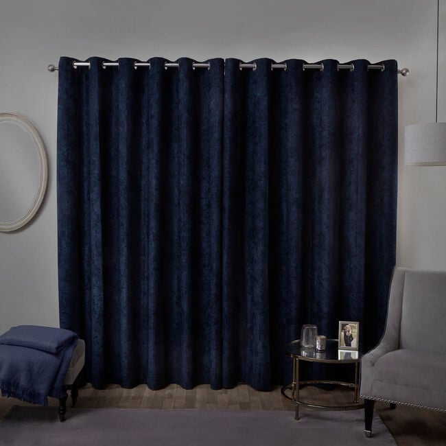BLACKOUT & THERMAL HERRINGBONE NAVY 66x72 Curtain