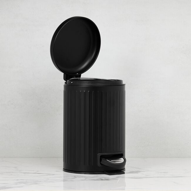 PIFCO RIBBED 3L BLACK Bathroom Bin