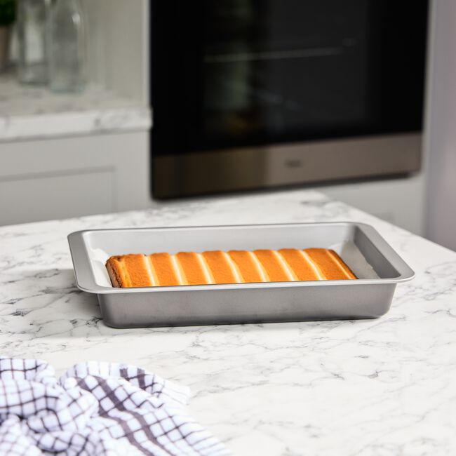 Baker & Salt Silver Multi-Purpose Cake Tin 32cm