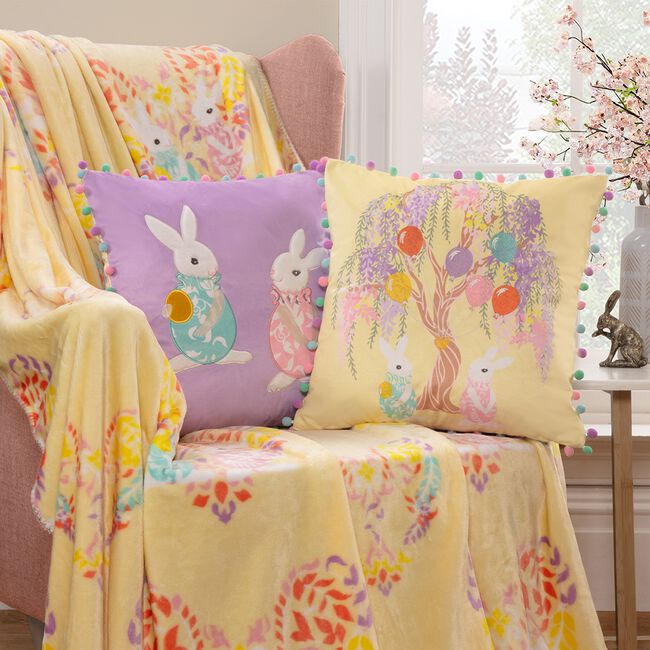 Blossom Lane Poppy & Joshua 45cm x 45cm Cushion