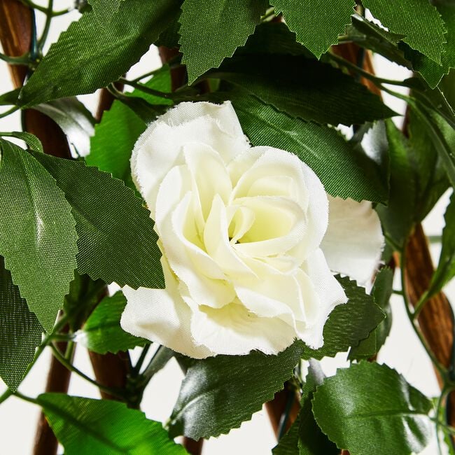 Rose Decor Willow Trellis 2M x 1M