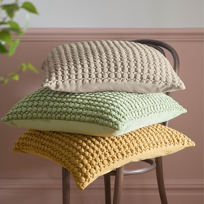 BOBBLE TEXTURED NATURAL 55X55cm Cushion