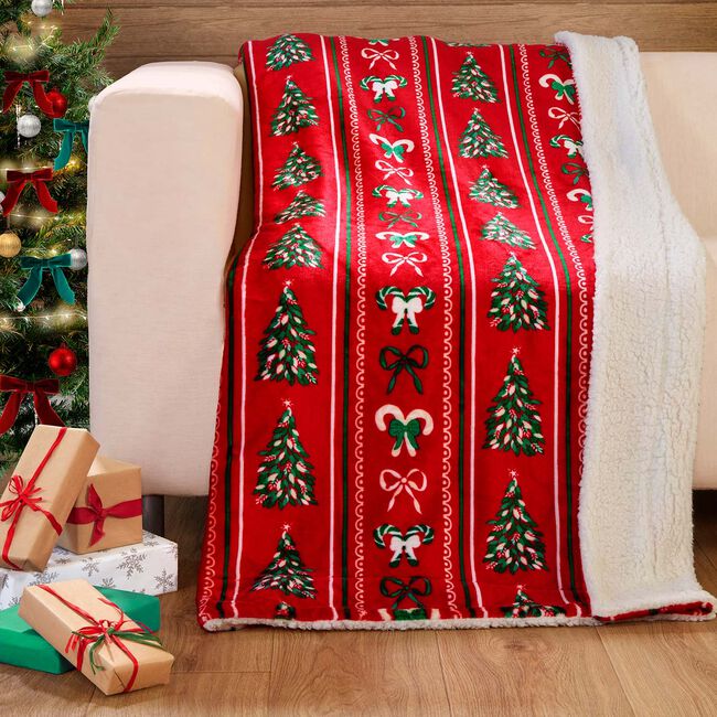 Ruane Festive Wrapping Sherpa Throw 127cm x 152cm