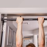 Body Go Pull Up Door Bar