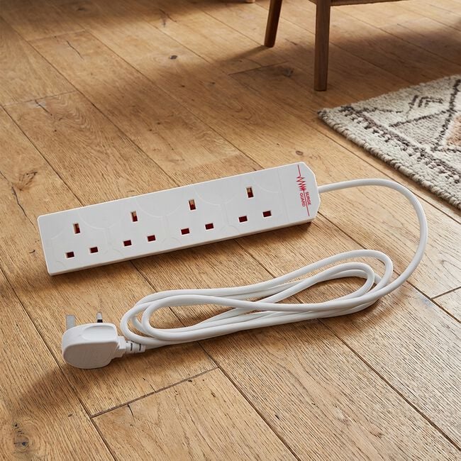 4 Way Extension Lead 2m Blister Pack