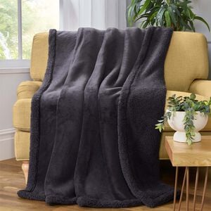 RUANE BORG CHARCOAL 150x200cm Throw