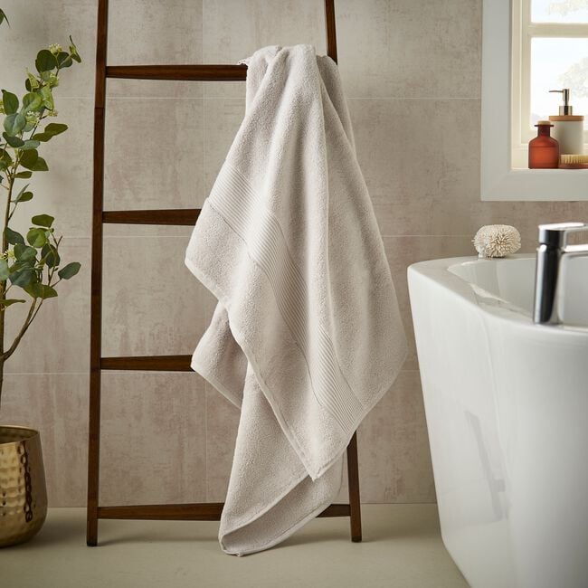 600GSM WESTBURY DOVE GREY 50x90 Hand Towel