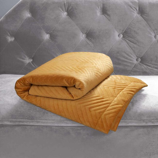 Nicole Day Triangle Stitch Throw 150 x 200cm