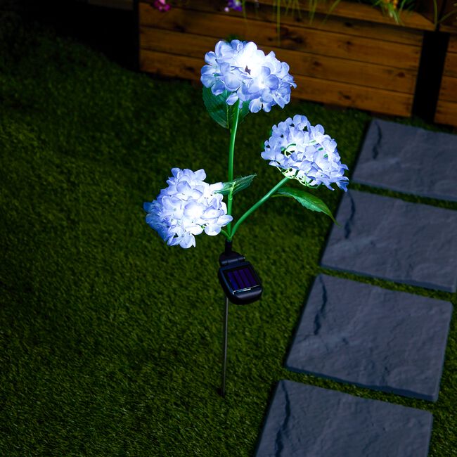 BLUE HYDRANGEA Solar Garden Stake Light