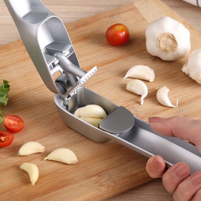 Zyliss 4 Garlic Press