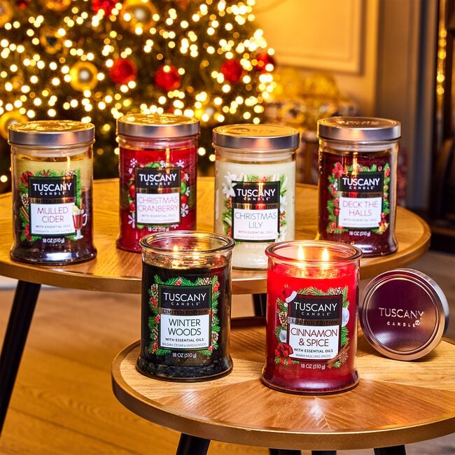 Tuscany Single Pour Candle in Christmas Lily 18oz