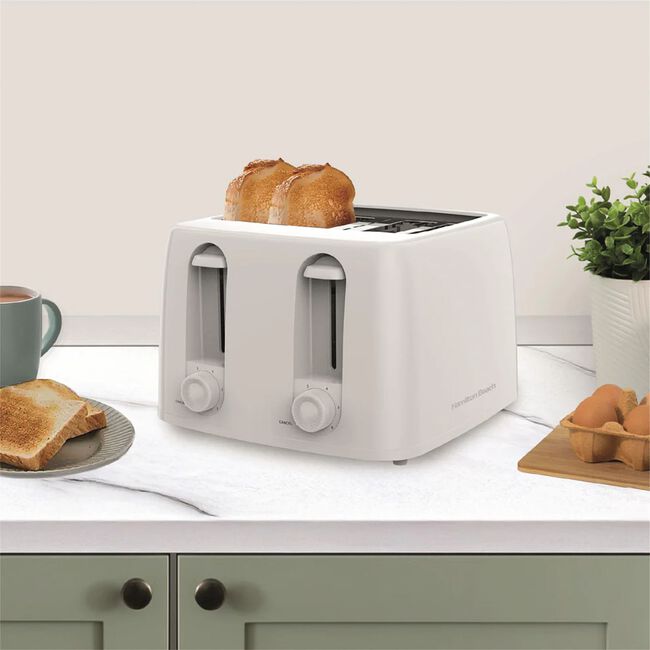 HAMILTON BEACH ESSENTIALS WHITE 4 Slice Toaster