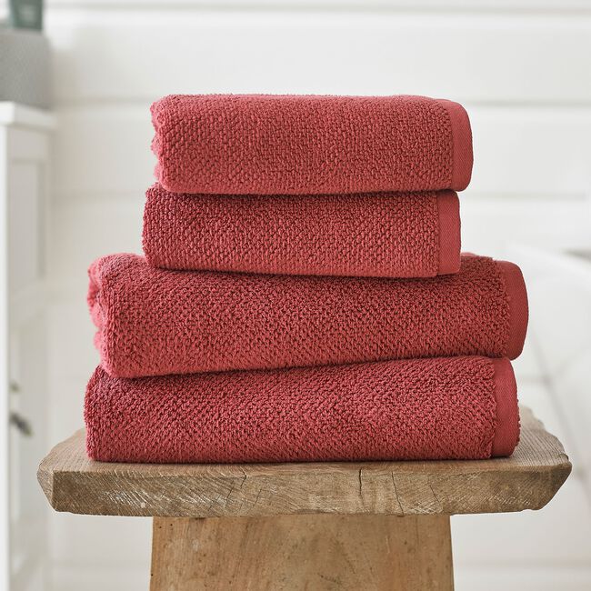 DEYONGS ROMEO 450GSM QUIK DRY BERRY 2PK Facecloth